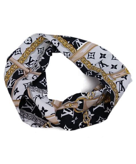 black and gold louis vuitton scarf|Louis Vuitton chunky knit scarf.